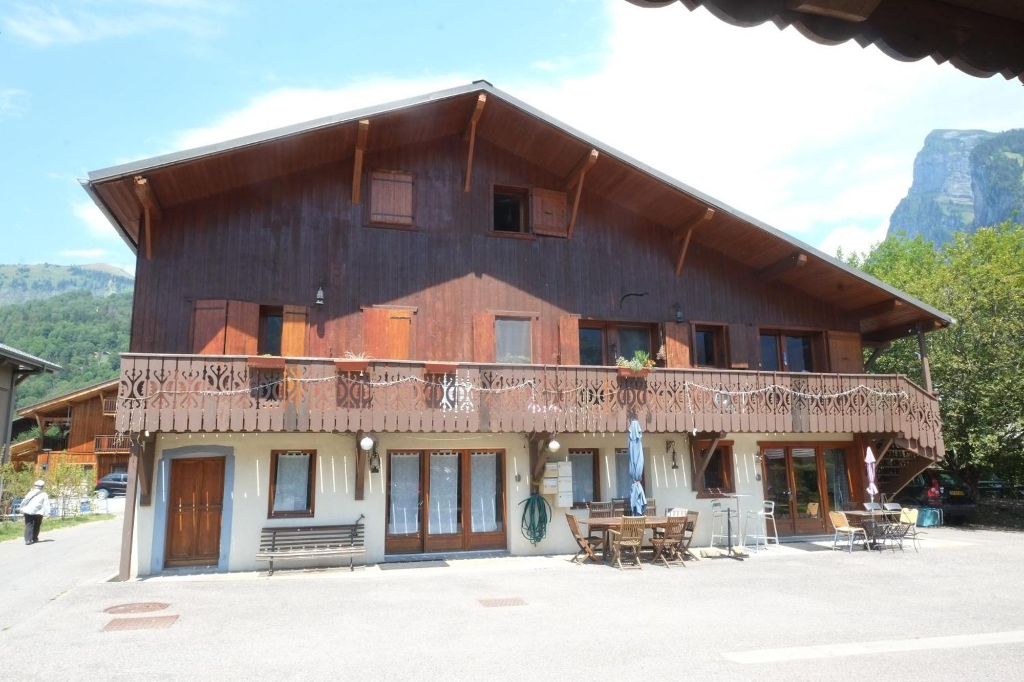 Particulier Loue 2 Appartements Communicants Dans Chalet A Samoens Jusqu A 16 Couchages Exterior photo